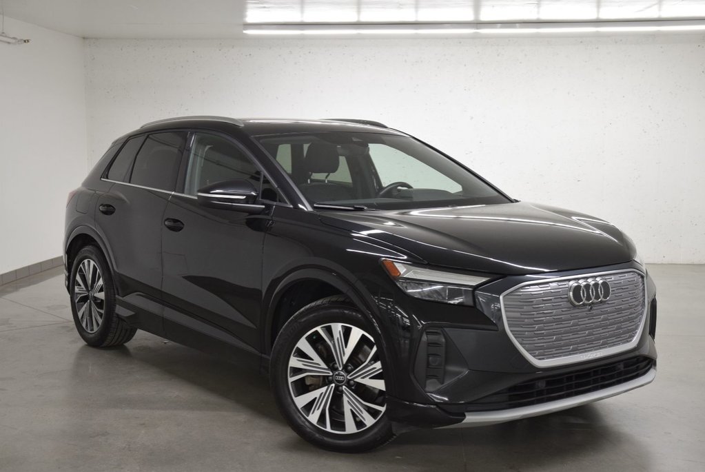 2025 Audi Q4 e-tron 55 QUATTRO TOIT PANO|NGLE MORT|SONOS|CARPLAY in Laval, Quebec - 1 - w1024h768px