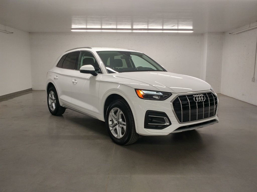 Audi Q5 KOMFORT QUATTRO CONVENIENCE PACK | CARPLAY |CAMERA 2022 à Laval, Québec - 1 - w1024h768px