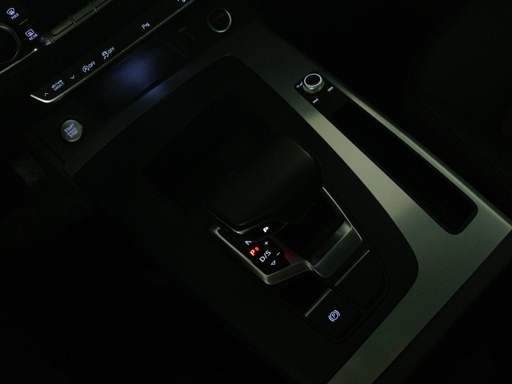 2022 Audi Q5 PROGRESSIV QUATTRO TOIT|ANGLE MORT|NAVI|CARPLAY in Laval, Quebec - 16 - w1024h768px