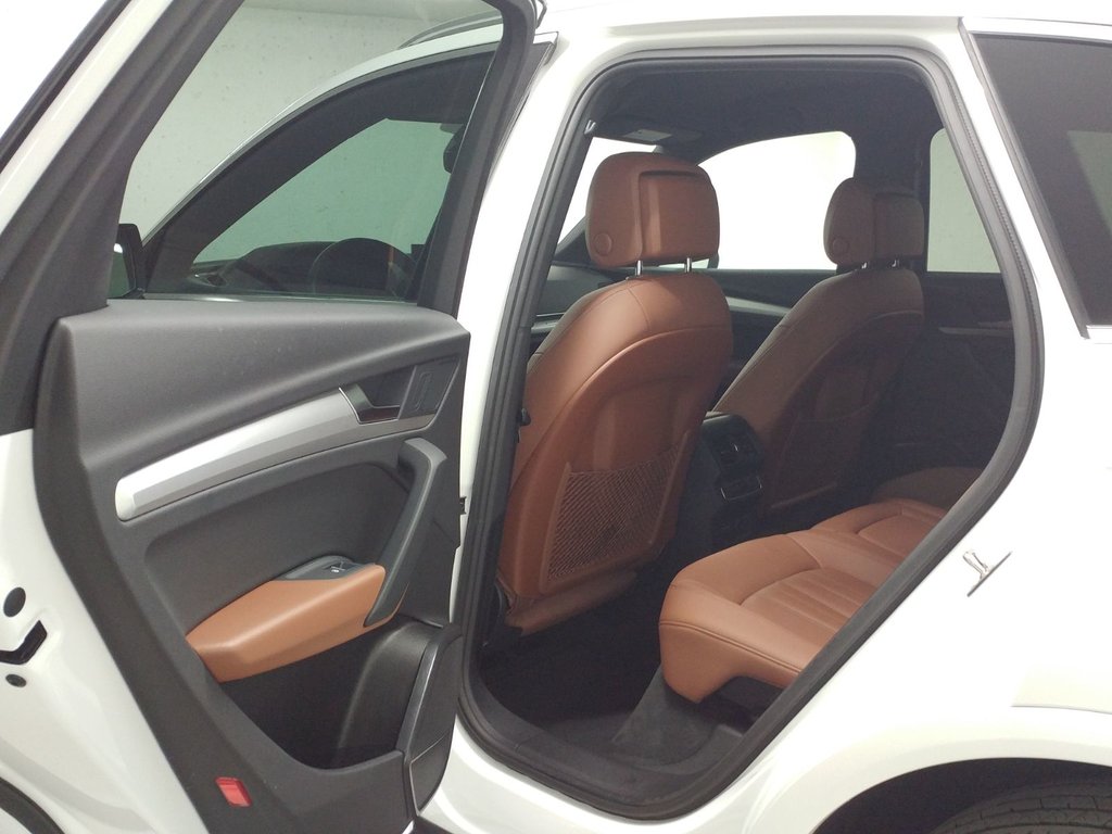 2022 Audi Q5 45 KOMFORT QUATTRO ANGLE MORT|CRAPLAY|CAMERA in Laval, Quebec - 9 - w1024h768px