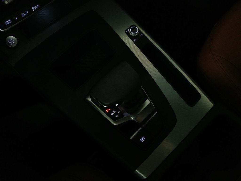 2023 Audi Q5 PROGRESSIV QUATTRO TOIT|ANGLE MORT|CARPLAY|CAMERA in Laval, Quebec - 16 - w1024h768px