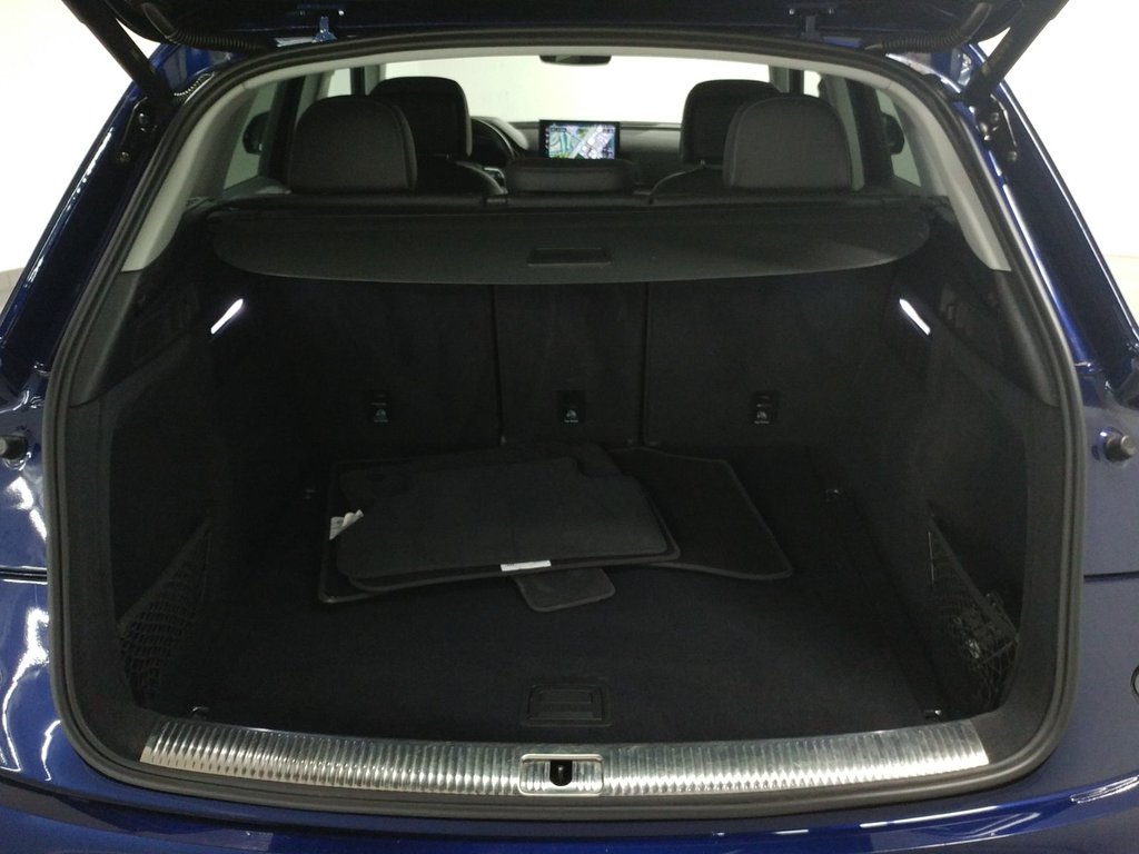 2023 Audi Q5 PROGRESSIV QUATTRO TOIT|ANGLE MORT|NAVI|CARPLAY in Laval, Quebec - 8 - w1024h768px