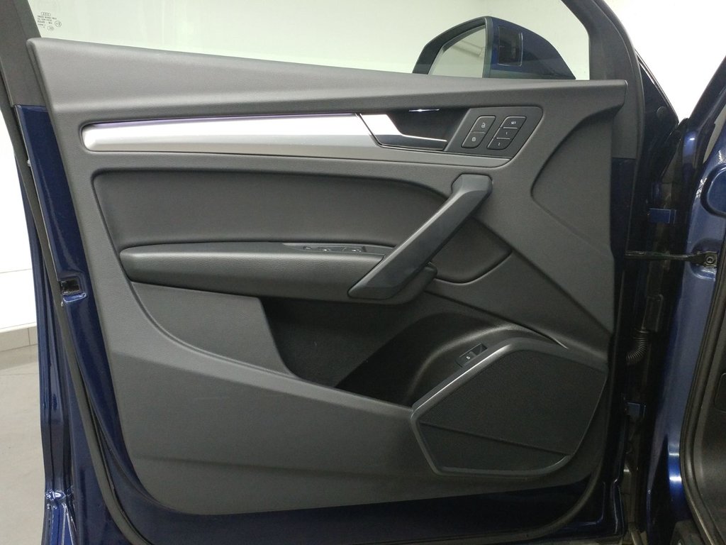 2023 Audi Q5 PROGRESSIV QUATTRO TOIT|ANGLE MORT|NAVI|CARPLAY in Laval, Quebec - 11 - w1024h768px