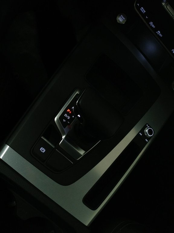 2023 Audi Q5 PROGRESSIV QUATTRO TOIT|ANGLE MORT|NAVI|CARPLAY in Laval, Quebec - 16 - w1024h768px