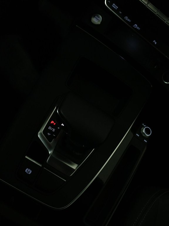 2023 Audi Q5 45 KOMFORT VORSPRUNG QUATTRO CARPLAY|CAMERA in Laval, Quebec - 16 - w1024h768px