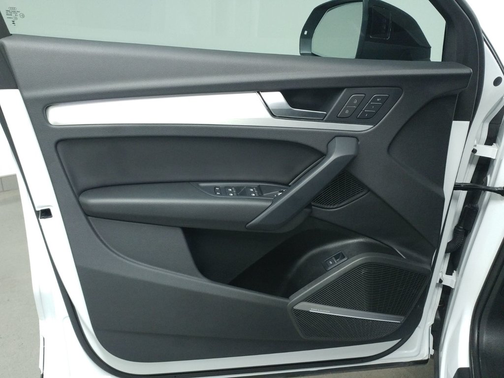 2023 Audi Q5 TECHNIK S-LINE BLACK PACK|NAVI|CARPLAY|CAMERA in Laval, Quebec - 12 - w1024h768px