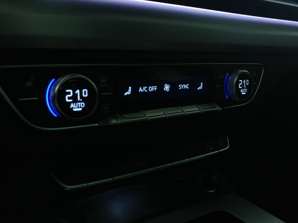 Audi Q5 PROGRESSIV S-LINE BLACK PACK TOIT|NAVI|CARPLAY 2023 à Laval, Québec - 15 - w1024h768px