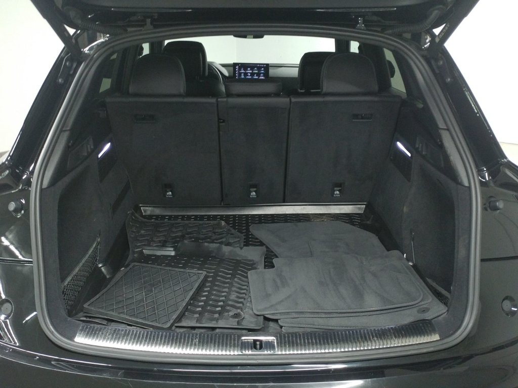 2023 Audi Q5 PROGRESSIV S-LINE BLACK PACK TOIT PANO|NAV|CARPLAY in Laval, Quebec - 8 - w1024h768px