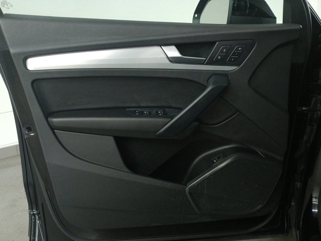 2023 Audi Q5 PROGRESSIV S-LINE BLACK PACK TOIT PANO|NAV|CARPLAY in Laval, Quebec - 12 - w1024h768px