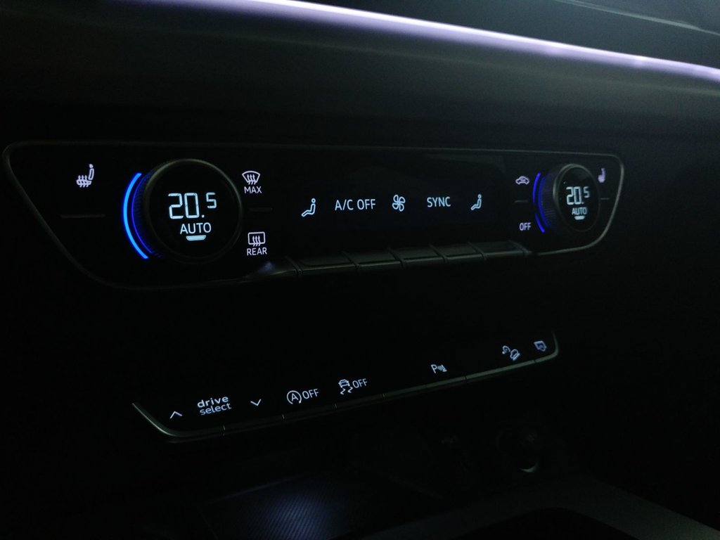 Audi Q5 PROGRESSIV S-LINE BLACK PACK TOIT|ANGLE MORT|NAVI 2023 à Laval, Québec - 15 - w1024h768px