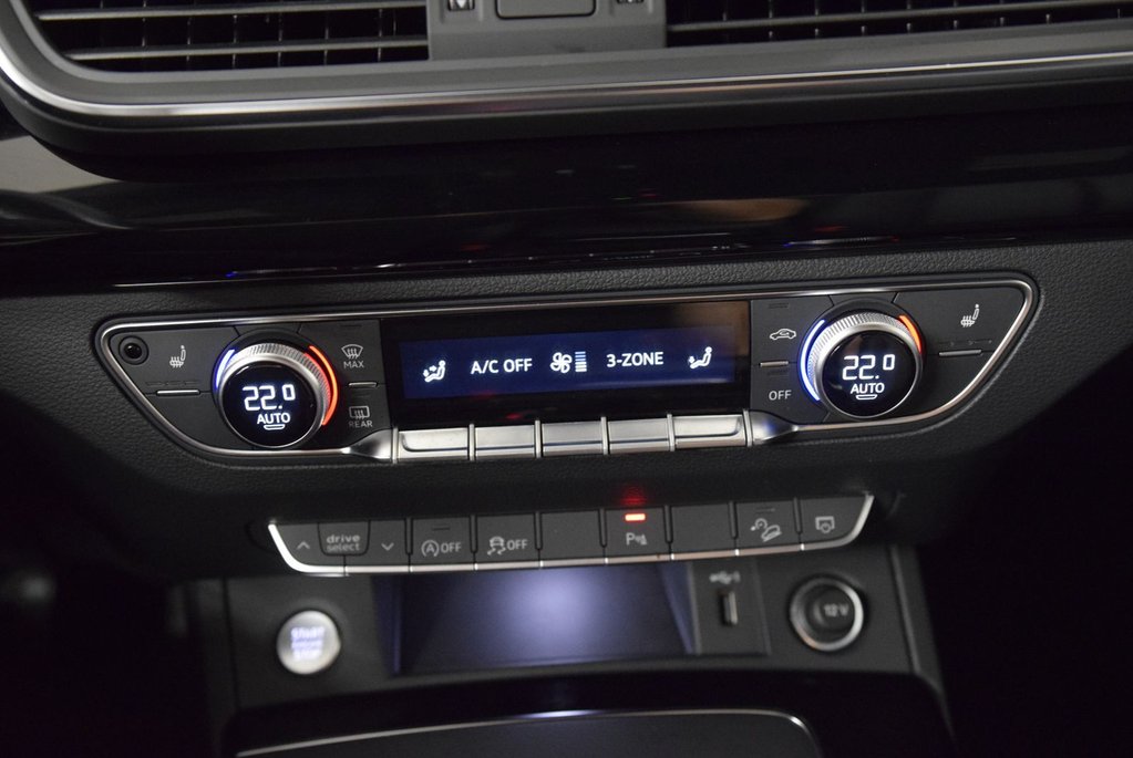 Audi Q5 45 KOMFORT VORPSUNG BLACK OPTIC|ANGLE MORT|CARPLAY 2023 à Laval, Québec - 20 - w1024h768px
