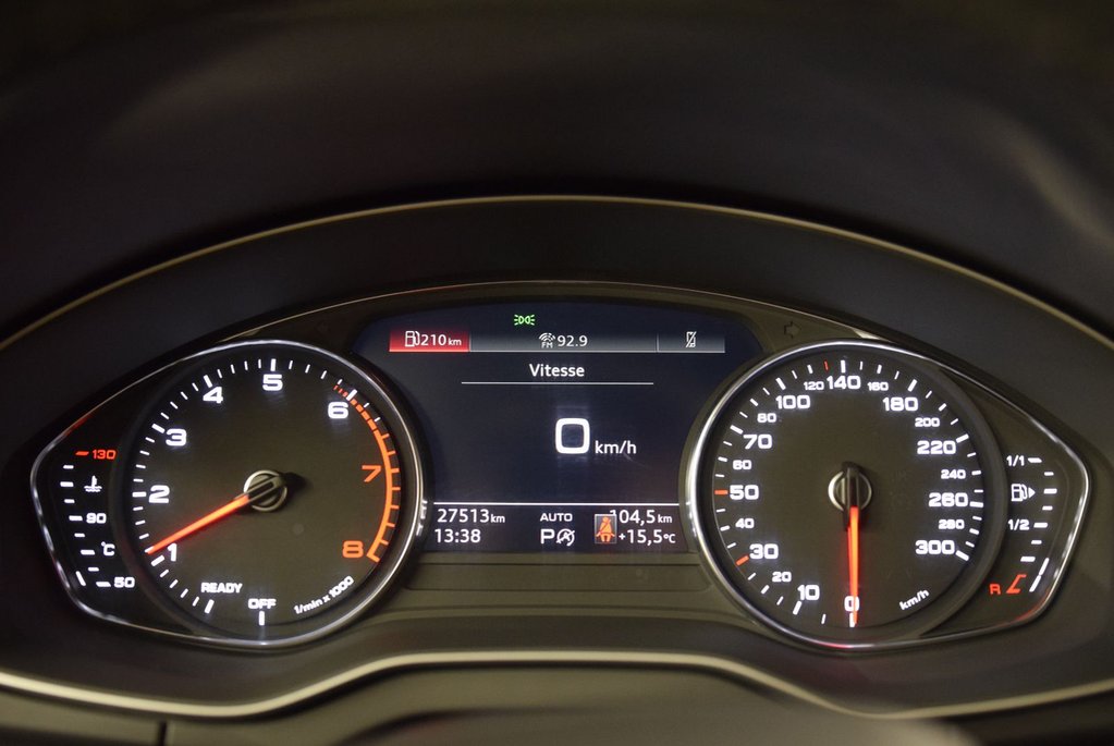 Audi Q5 45 KOMFORT VORPSUNG BLACK OPTIC|ANGLE MORT|CARPLAY 2023 à Laval, Québec - 16 - w1024h768px