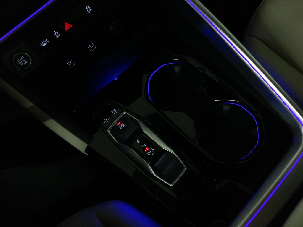 2025 Audi Q5 QUATTRO TOIT PANO|CARPLAY|CAMERA in Laval, Quebec - 16 - w1024h768px