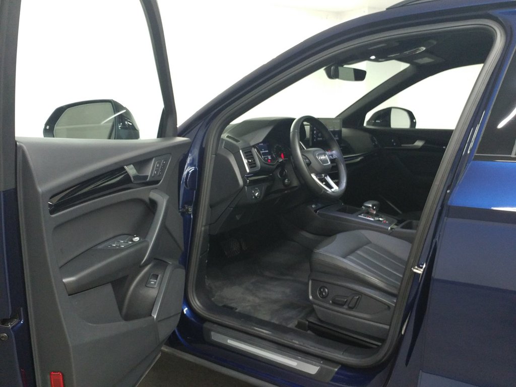 Audi Q5 KOMFORT QUATTRO VORSPRUNG|ENSEMBLE COMMODITÉS 2025 à Laval, Québec - 12 - w1024h768px