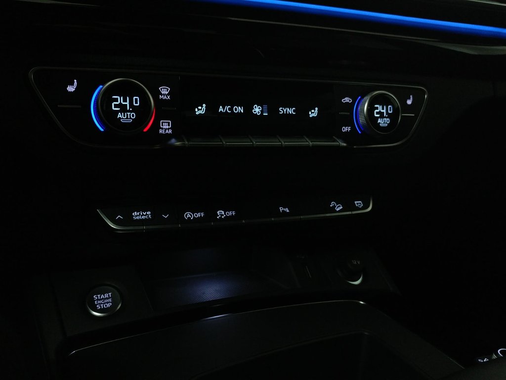 2025 Audi Q5 KOMFORT QUATTRO VORSPRUNG ENSEMBLE COMMODITÉS in Laval, Quebec - 15 - w1024h768px