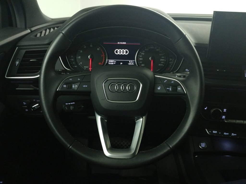 Audi Q5 KOMFORT QUATTRO VORSPRUNG|ENSEMBLE COMMODITÉS 2025 à Laval, Québec - 17 - w1024h768px