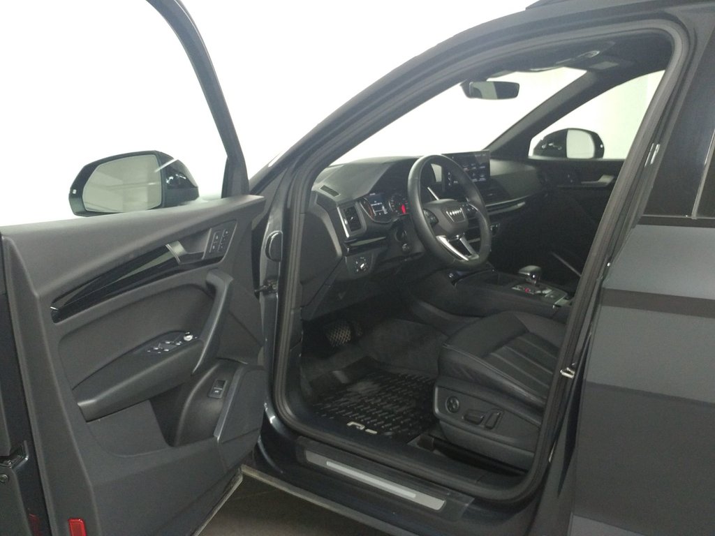 Audi Q5 KOMFORT QUATTRO VORSPRUNG|ENSEMBLE COMMODITÉS 2025 à Laval, Québec - 12 - w1024h768px