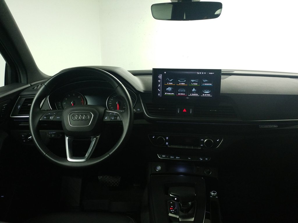 Audi Q5 KOMFORT QUATTRO VORSPRUNG|ENSEMBLE COMMODITÉS 2025 à Laval, Québec - 10 - w1024h768px
