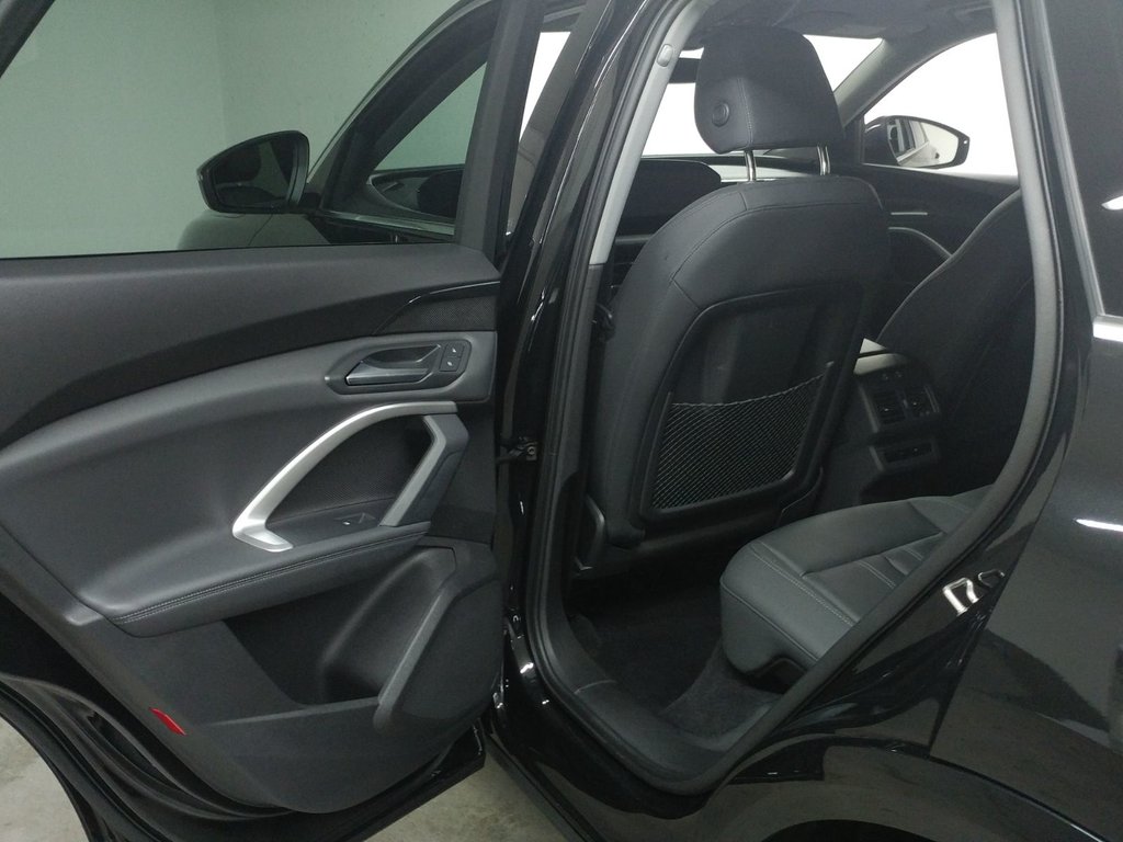 2025 Audi Q5 2.0 TFSI QUATTRO ANGLE MORT|CARPLAY|CAMERA in Laval, Quebec - 9 - w1024h768px