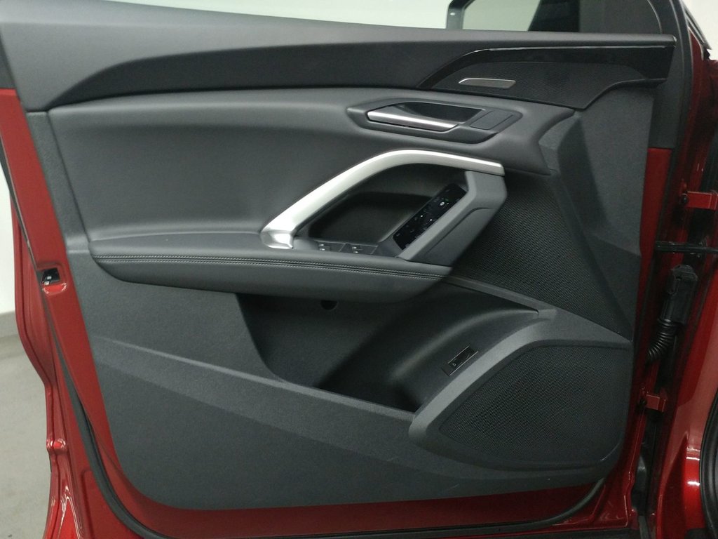 Audi Q5 PROGRESSIV S-LINE BLACK OPTIC TOIT|HEADS UP|B&O 2025 à Laval, Québec - 12 - w1024h768px
