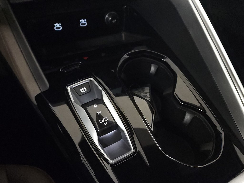 Audi Q5 2.0 TFSI QUATTRO ANGLE MORT|CARPLAY|CAMERA 2025 à Laval, Québec - 17 - w1024h768px