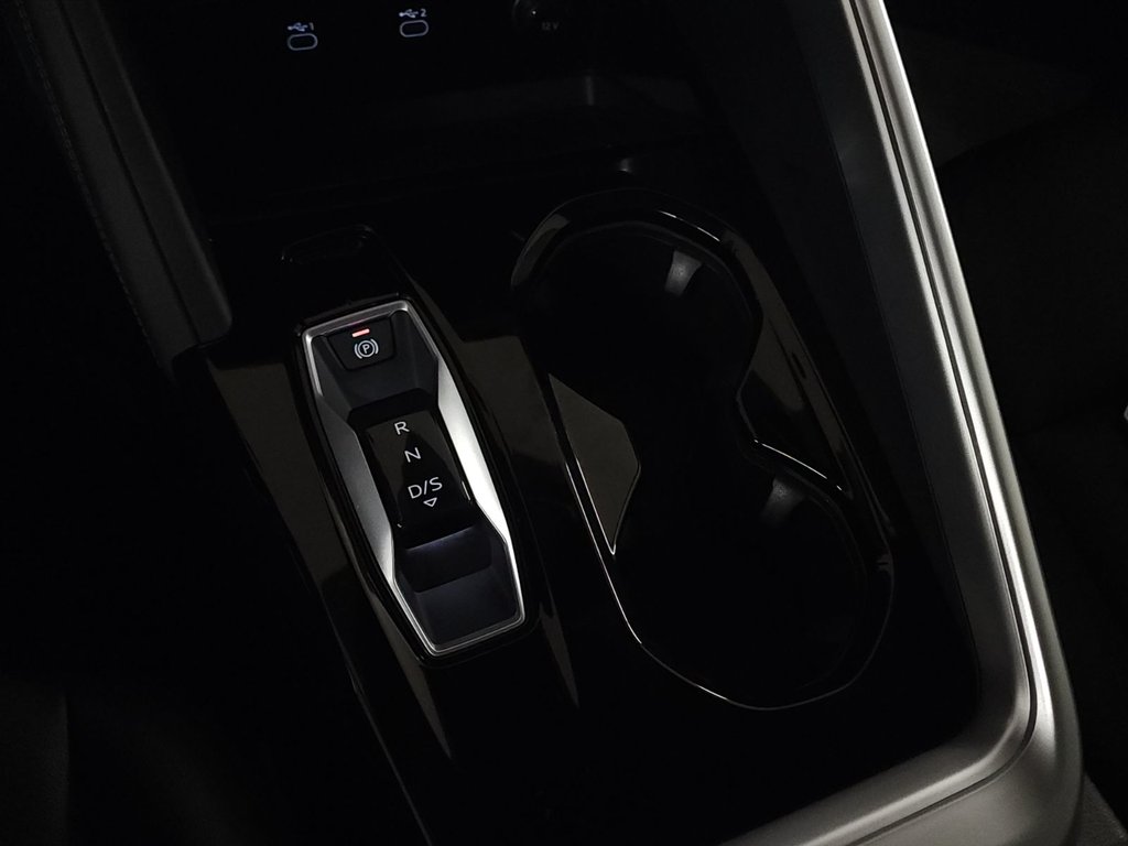 Audi Q5 2.0 TFSI QUATTRO TOIT PANO|ANGLE MORT|CARPLAY 2025 à Laval, Québec - 16 - w1024h768px