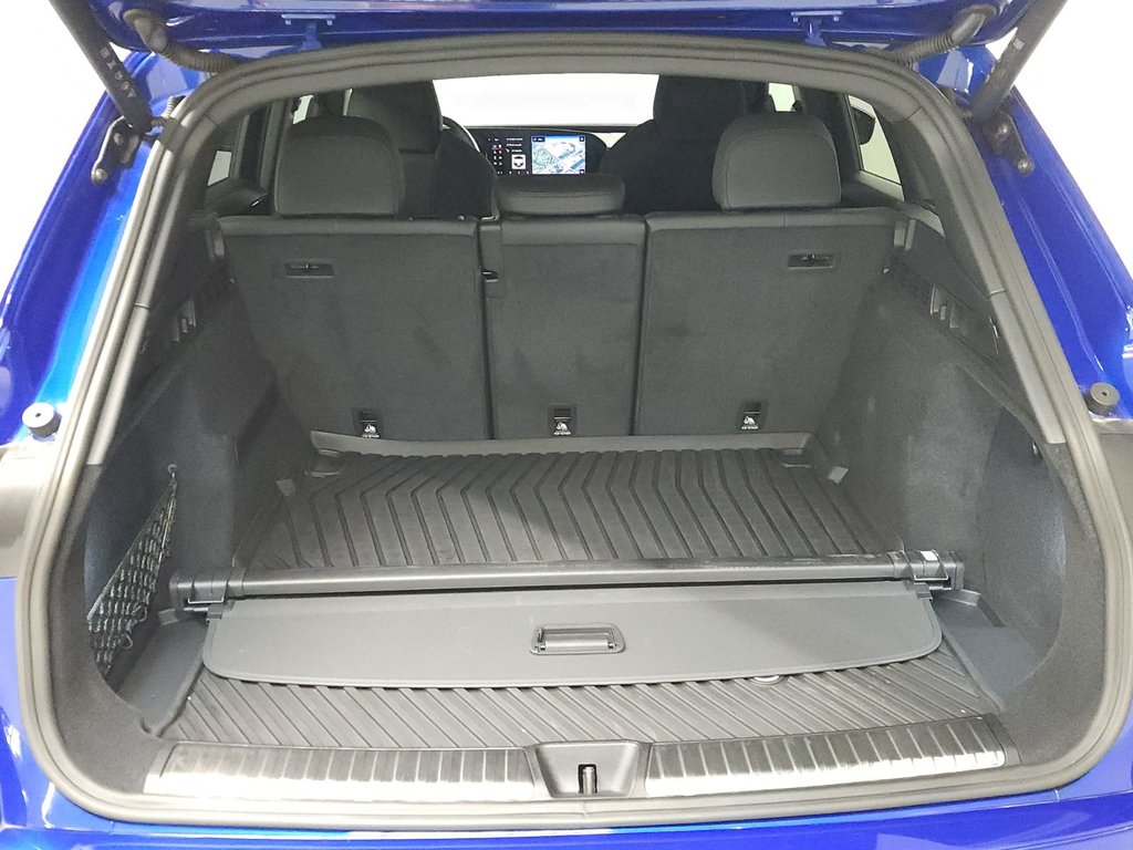 Audi Q5 2.0 TFSI S-LINE BLACK OPTIC|TOIT PANO|ANGLE MORT 2025 à Laval, Québec - 8 - w1024h768px