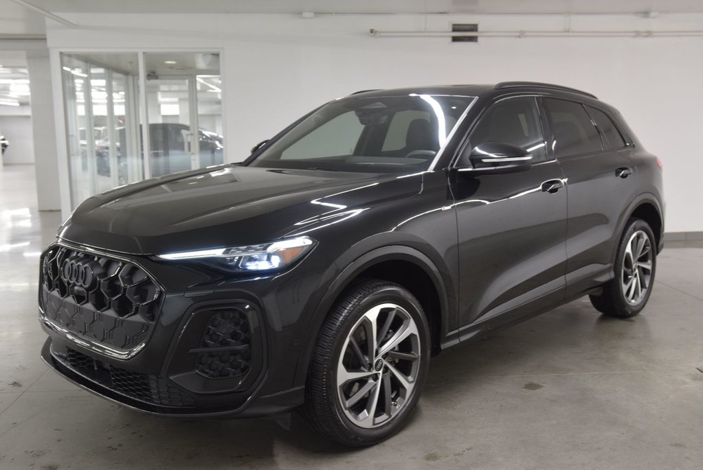 2025 Audi Q5 TECHNIK S-LINE BLACK OPTIC|TOIT|ANGLE MORT|CARPLAY in Laval, Quebec - 6 - w1024h768px