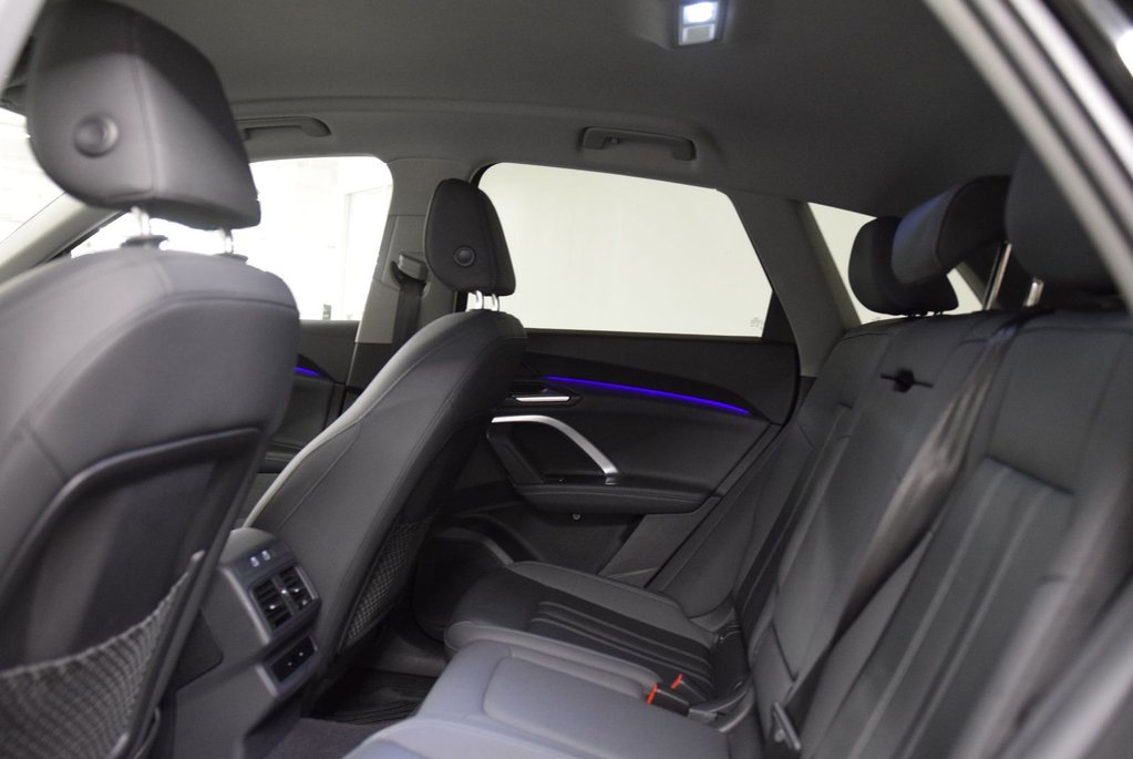 Audi Q5 2.0 TFSI QUATTRO ANGLE MORT|CARPLAY|CAMERA 2025 à Laval, Québec - 11 - w1024h768px