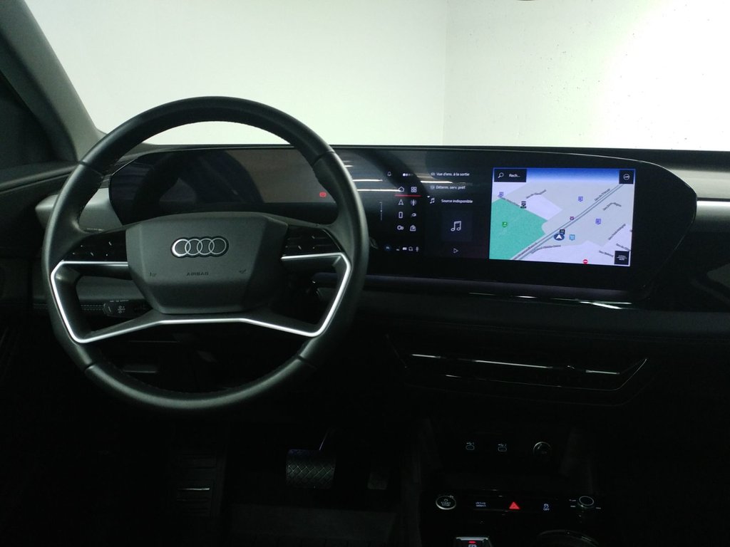 2025 Audi Q6 e-tron QUATTRO ENSEMBLE COMMODTÉ TOIT PANO|ANGLE MORT in Laval, Quebec - 9 - w1024h768px