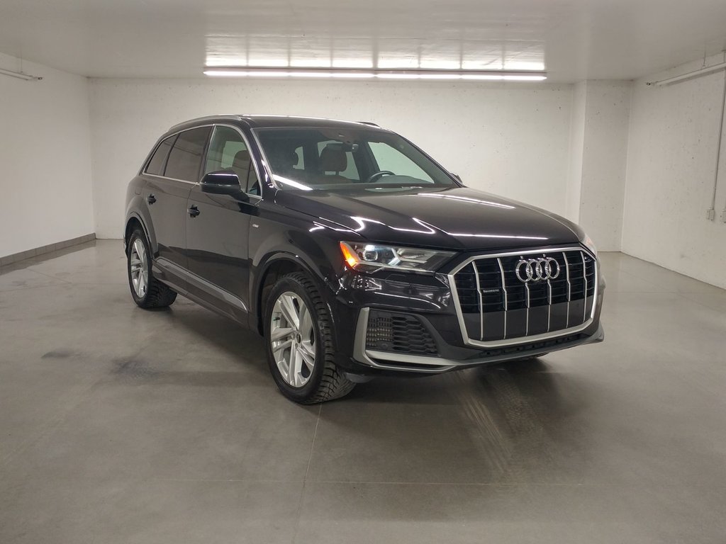 2021 Audi Q7 55 TFSI KOMFORT QUATTRO TOIT PANO| CARPLAY|HITCH in Laval, Quebec - 1 - w1024h768px