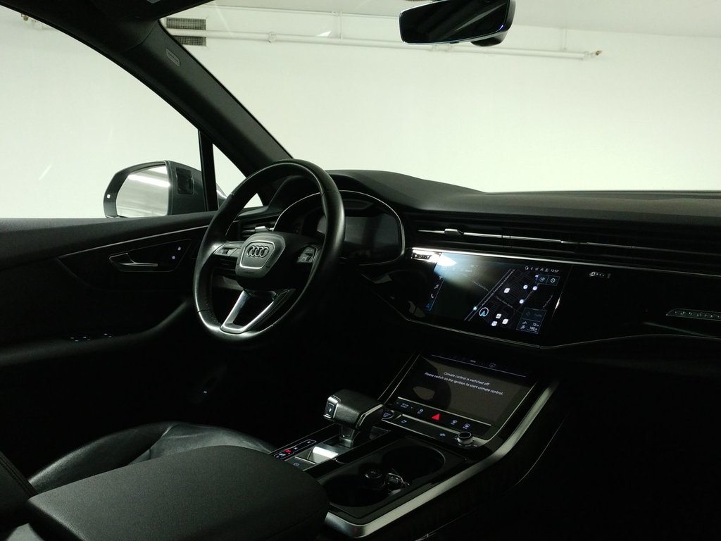 Audi Q7 55 KOMFORT QUATTRO TOIT PANO|HITCH|CARPLAY|CAMERA 2021 à Laval, Québec - 7 - w1024h768px