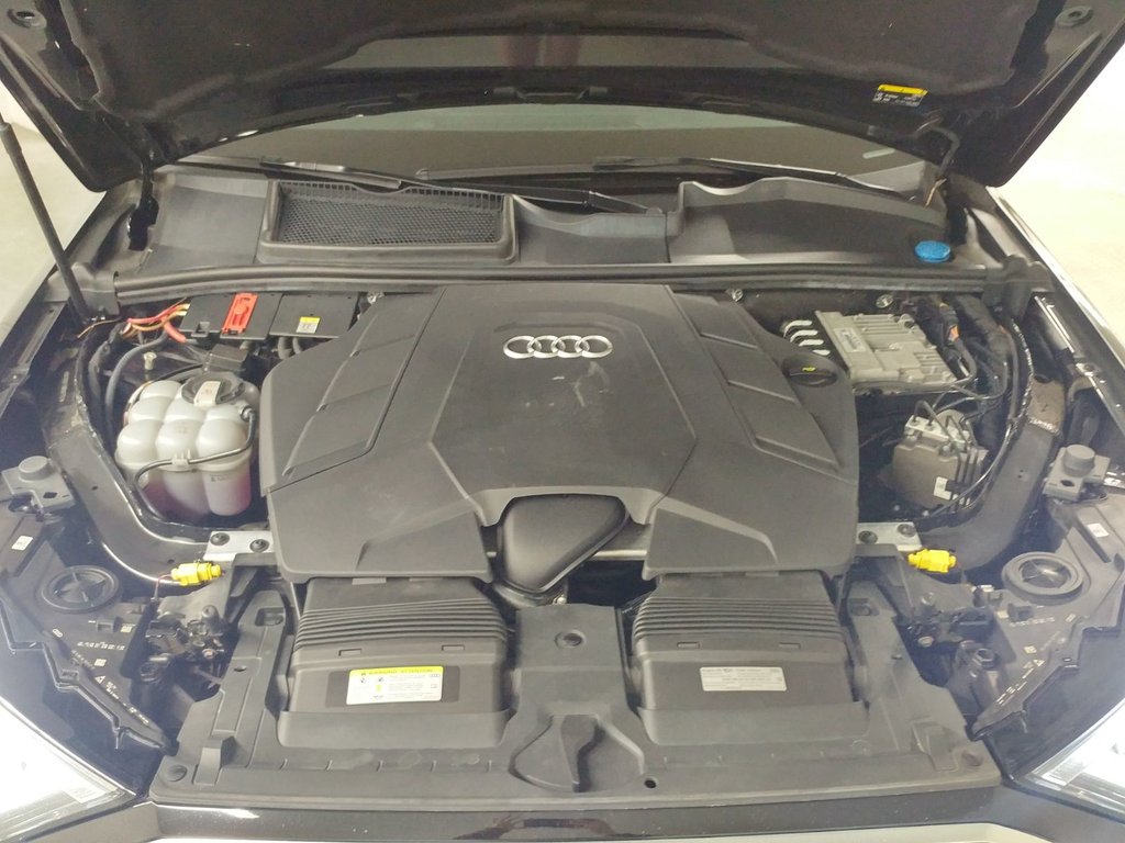 2022 Audi Q7 55 TFSI KOMFORT QUATTRO TOIT|ANGLE MORT|CARPLAY in Laval, Quebec - 18 - w1024h768px
