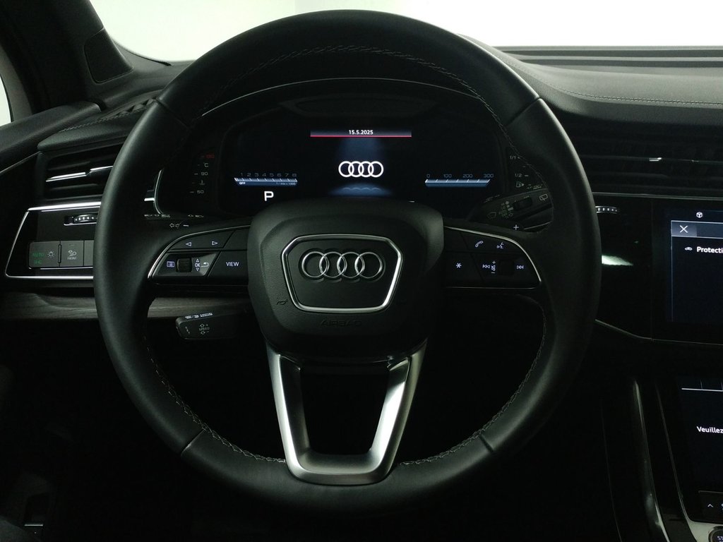 Audi Q7 55 TFSI QUATTRO VORSPRUNG | TOIT PANO |B&O|CARPLAY 2025 à Laval, Québec - 17 - w1024h768px