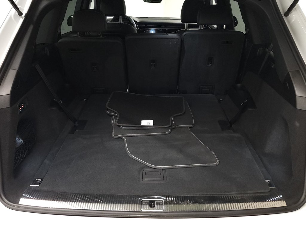 2026 Audi Q7 55 TFSI PROGRESSIV QUATTRO BLACK PACK|TOIT|22PO in Laval, Quebec - 8 - w1024h768px