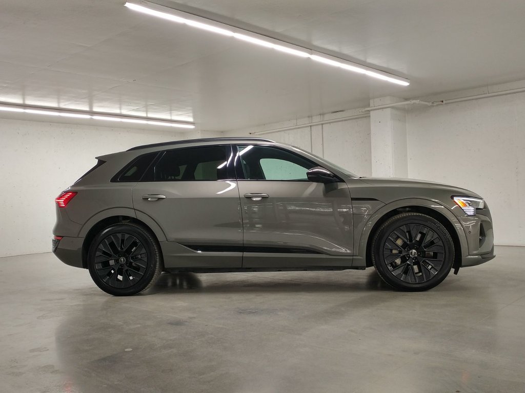 Audi Q8 e-tron QUATTRO BLACK COMPETITION | TECH PACK | B&O | TOIT 2024 à Laval, Québec - 3 - w1024h768px