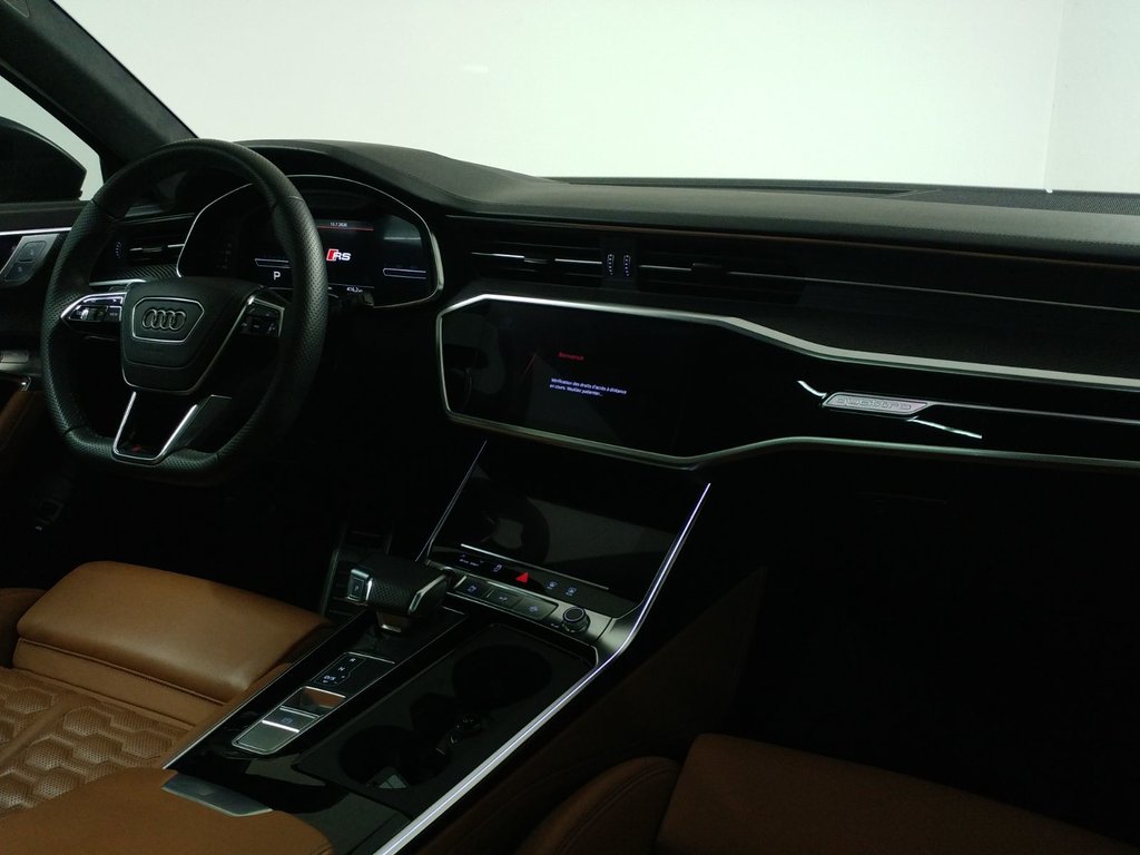 2025 Audi RS 6 Avant PERFORMANCE DYNAMIC PACK|RED CALIPER|CARBON MATTE in Laval, Quebec - 7 - w1024h768px
