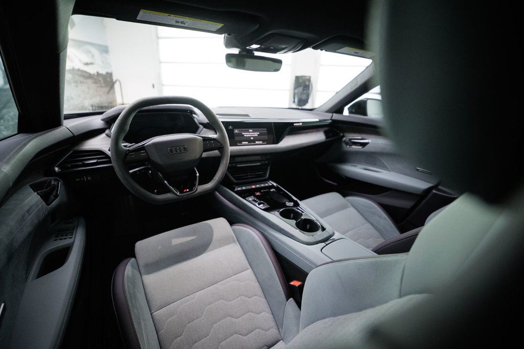2025 Audi S E-TRON GT in Laval, Quebec - 15 - w1024h768px