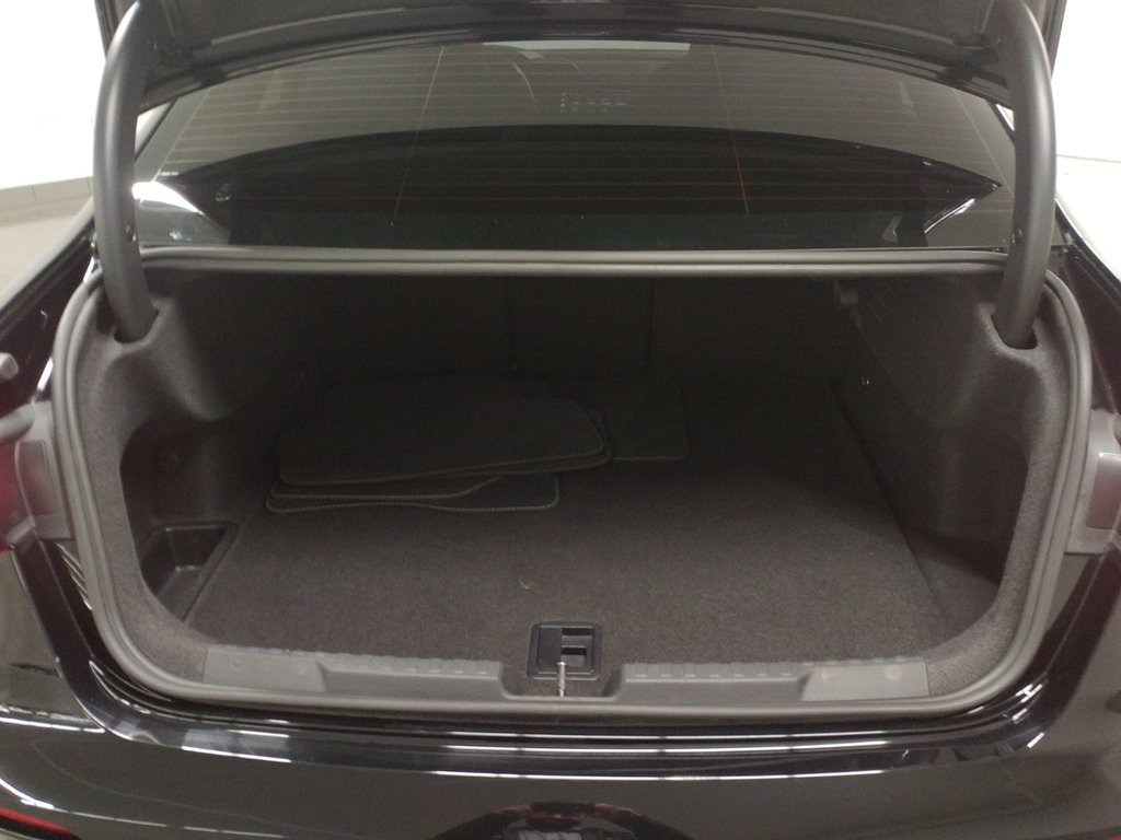 2024 Audi S3 KOMFORT QUATTRO SPORT EXHAUST|RED CALIPER|TOIT in Laval, Quebec - 8 - w1024h768px