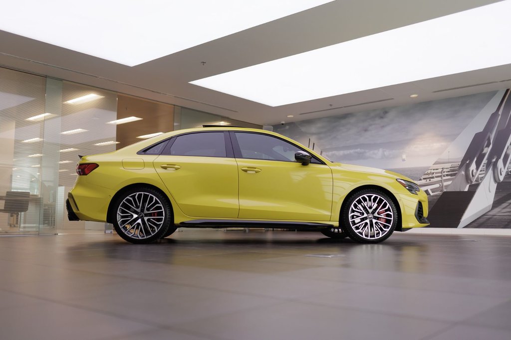 Audi S3 TECHNIK BLACK PACK QUATTRO RED CALIPER|NAV|CARPLAY 2025 à Laval, Québec - 4 - w1024h768px