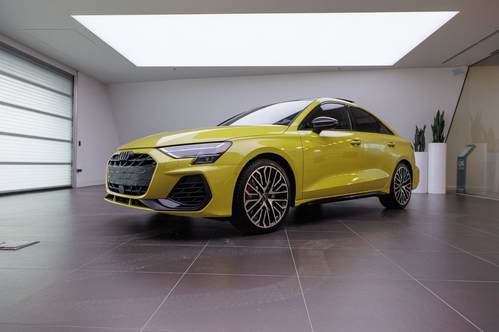 Audi S3 TECHNIK BLACK PACK QUATTRO RED CALIPER|NAV|CARPLAY 2025 à Laval, Québec - 1 - w1024h768px