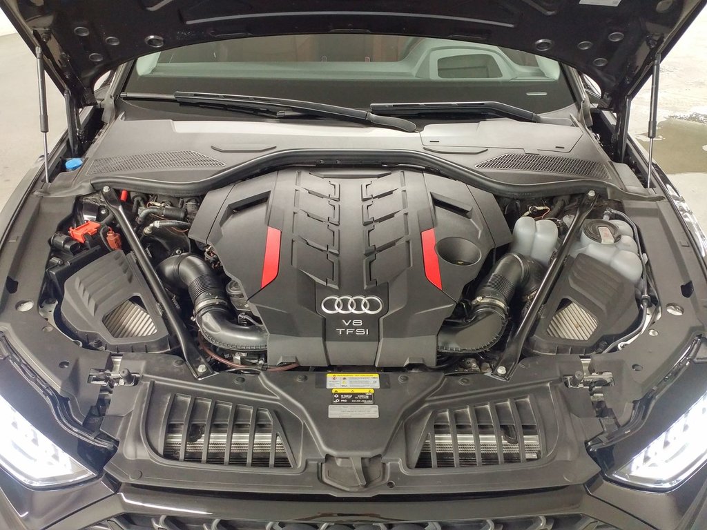 Audi S8 4.0TFSI QUATTRO BLACK OPTICS|RED CALIPER 2025 à Laval, Québec - 19 - w1024h768px