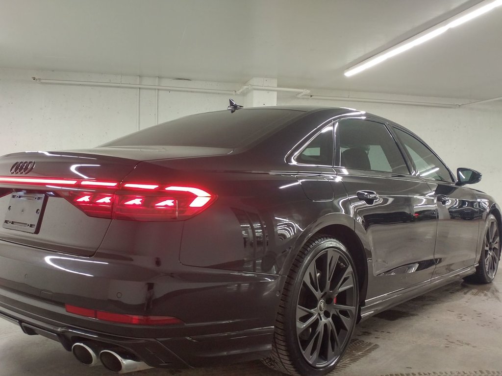Audi S8 4.0TFSI QUATTRO BLACK OPTICS|RED CALIPER 2025 à Laval, Québec - 4 - w1024h768px