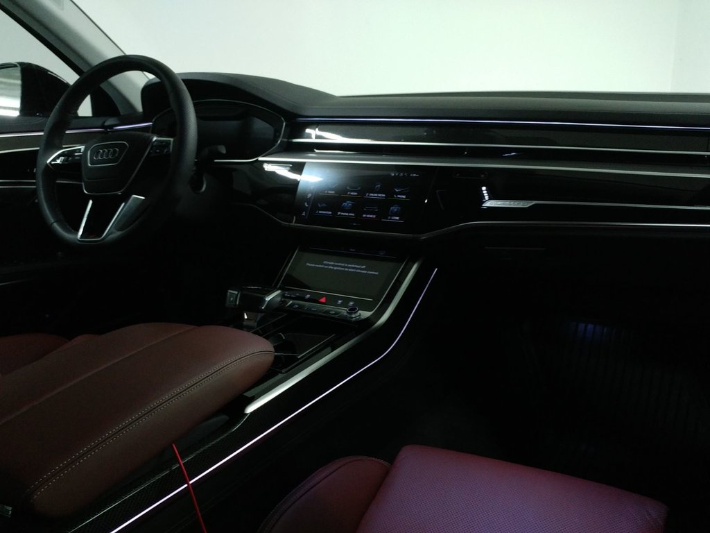 Audi S8 4.0TFSI QUATTRO BLACK OPTICS|RED CALIPER 2025 à Laval, Québec - 7 - w1024h768px