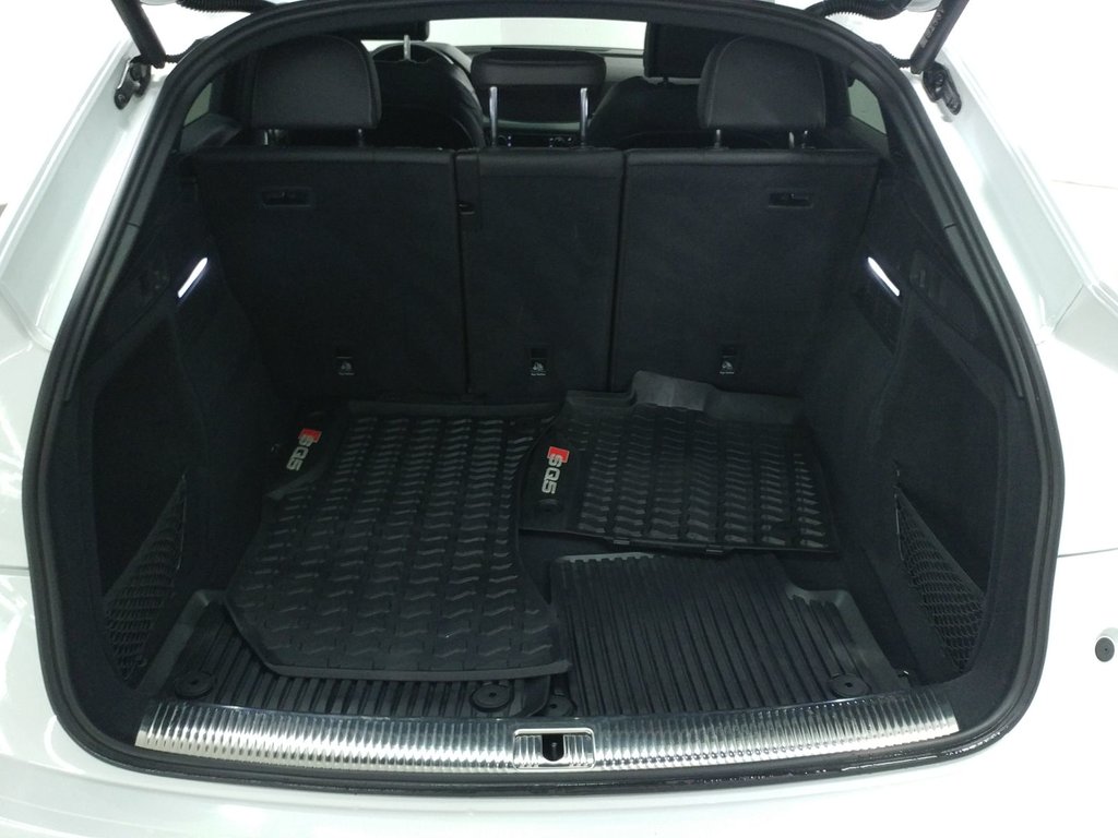 2022 Audi SQ5 Sportback PROGRESSIV BLACK PACK QUATTRO TOIT|NAVI|CARPLAY in Laval, Quebec - 8 - w1024h768px