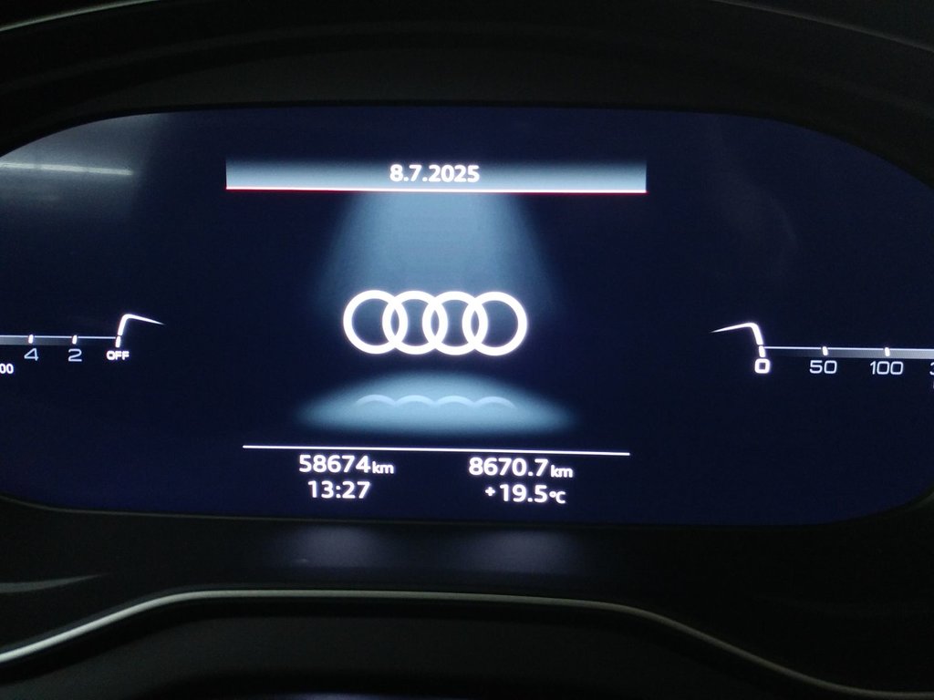 Audi SQ5 Sportback PROGRESSIV QUATTRO BLACK PACK | RED CALIPER|CARBON 2023 à Laval, Québec - 13 - w1024h768px