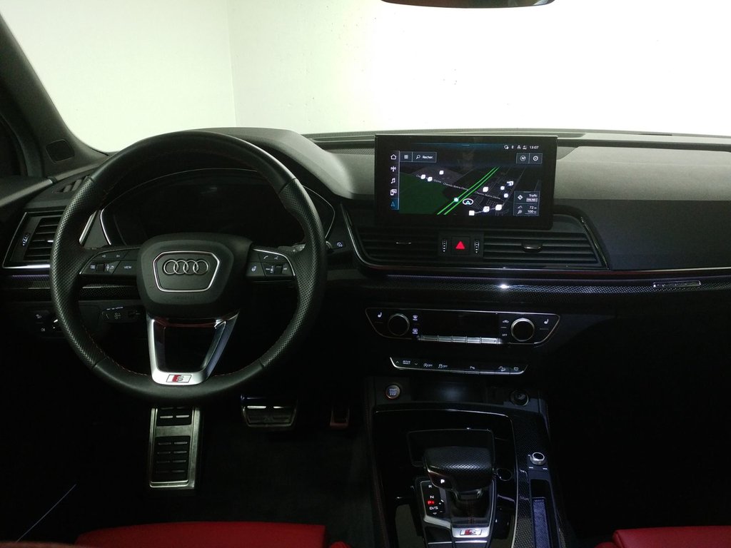Audi SQ5 Sportback TECHNIK QUATTRO BLACK PACK TOIT|RED CALIPER|NAVI 2023 à Laval, Québec - 10 - w1024h768px