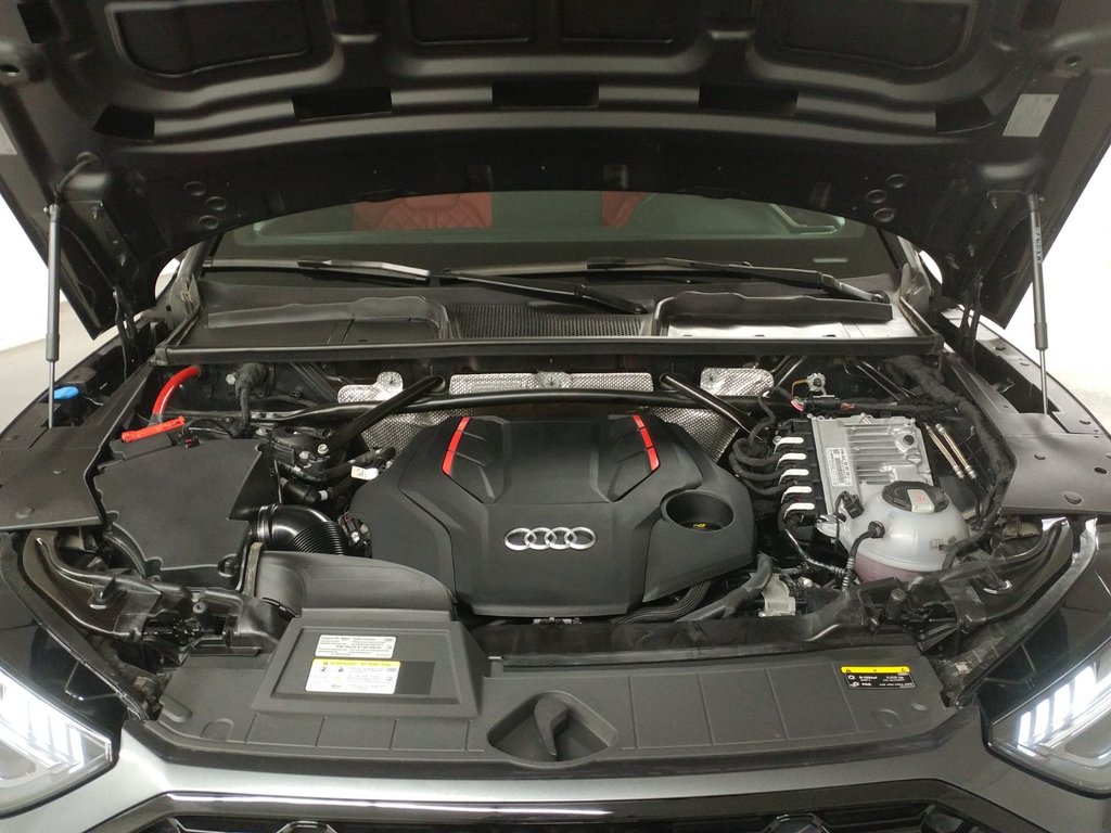 Audi SQ5 Sportback TECHNIK QUATTRO BLACK PACK TOIT|RED CALIPER|NAVI 2023 à Laval, Québec - 19 - w1024h768px