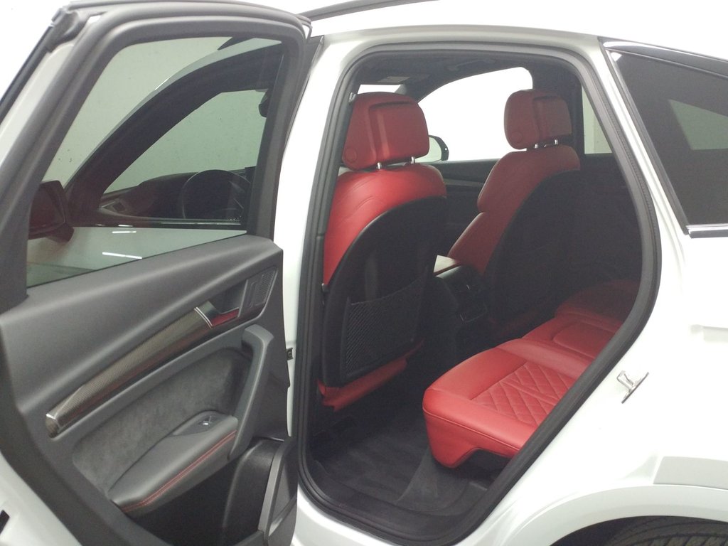 2023 Audi SQ5 Sportback TECHNIK RED CALIPER|DYNAMIC PACK|NAVI|CARPLAY|21PO in Laval, Quebec - 9 - w1024h768px