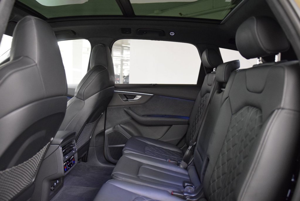 2025 Audi SQ7 BLACK OPTICS|SPORT EXHAUST|MASSAGE SEAT|HITCH|22PO in Laval, Quebec - 16 - w1024h768px